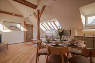 Spacious & Sunny Loft in Prestigious Quiet Centre - 0