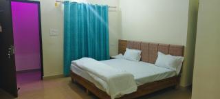 Hotel Rama Crown - 9