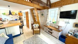 The Cabin - Hidden Retreat in the Heart of Salcombe - 8