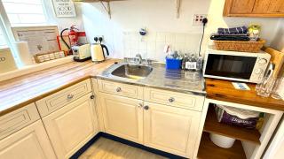 The Cabin - Hidden Retreat in the Heart of Salcombe - 1