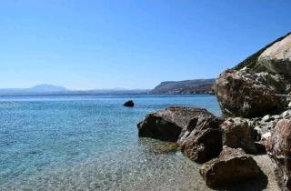 The Holiday House 4 - 6