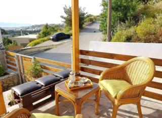 The Holiday House 4 - 3