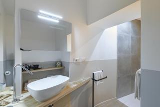 Basco Guest House - 1