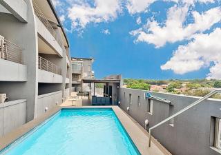 Affordable upmarket rental in Fairmount - 7