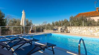 Rustic villa casa Nadalina with pool in Visnjan - Radovani - 4