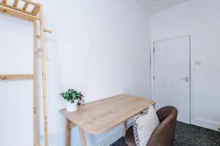 2 Bed Apartment ,Sea Views - 6