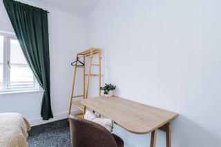 2 Bed Apartment ,Sea Views - 2