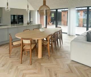 Unique Holiday Home Directly On The Beach - 8