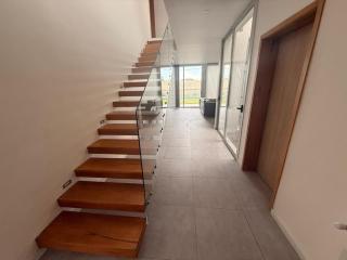 Casa con pileta y jacuzzi en Lujan de Cuyo, Mendoza - 0