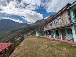 Prakriti Homestay - 0