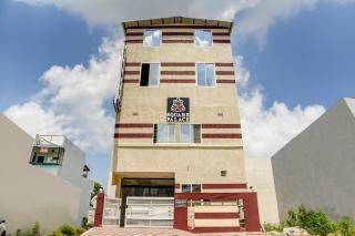 Hotel O A Square - 0