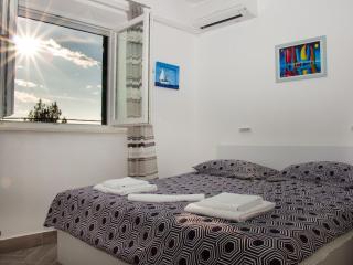 Apartment Moderne Ferienwohnung Bava by Interhome - Krilo - 0