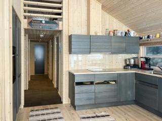 Modern Ål Cabin At The Foot Of Reinskarvet - 9