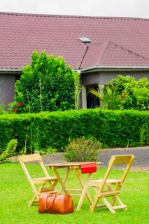 Mufasha Boutique Suites - 7