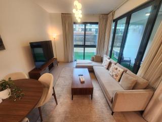 Marassi Luxury Garden 2BR Walk to Mall & Beach - 8