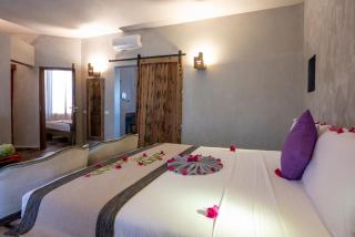 Di Milo Boutique Hotel - 2