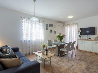 Apartment Schöne Wohnung Funtana Nr-2 by Interhome - 8