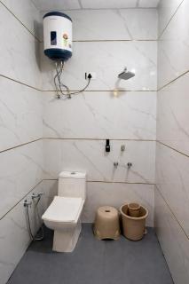 Premium 2BHK Luxury Stay near Noida Sector 62 - 6