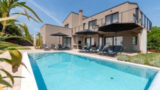 Beautiful villa Perlin with pool in Visnjan - Farini - 0
