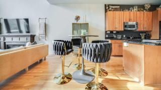 Modern Condo in the Vibrant NuLu District - 9