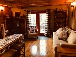 The Birches Cabin, at home in the woods! - 0