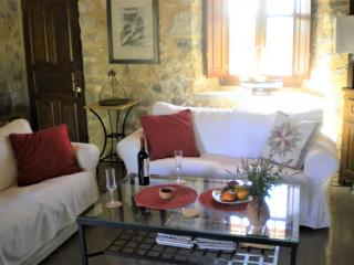 Holiday Home Steinhaus in Leonido mit Parkplatz by Interhome - 2