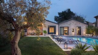 Modern villa Bino&Marija with pool in Porec - Kirmenjak - 5