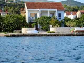Apartment Schöne Wohnung in Poljica mit privatem Parkplatz by Interhome - 9