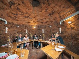 Holiday Home Weinfass-Chalet für 8 in Grub an der March by Interhome - 4