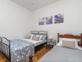 Holiday Home Modernes Ferienhaus mit Terrasse und Meerblick by Interhome - 1