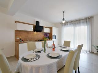 Holiday Home Charmante Villa Lavanda by Interhome - 1