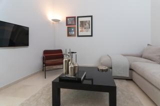 LuxLoom Athens next to Hilton - 3