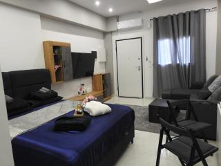 Antonio's Luxury Studio - 0