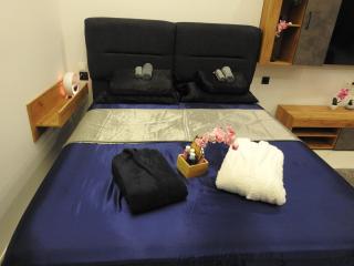 Antonio's Luxury Studio - 3