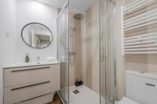 Escapada urbana para 8 en Calle del Infante GL - 3