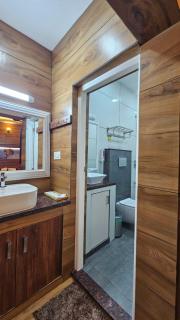 S & B Dreams House - 4