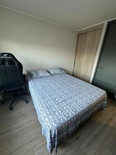 Modern Apartment 2 Bed- 2 Bath Parking Free steps from Metro - 1