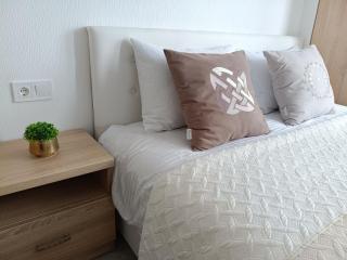 Apartment Kiev Studio with city view - 5