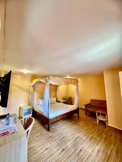 Sweet Lake Resort - 9