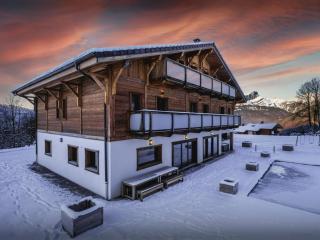 Chalet Woodman - OVO Network - 7