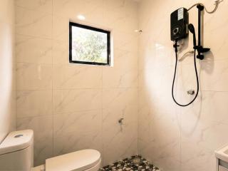 3 Bedrooms Bungalow by Bayu Takir - 3