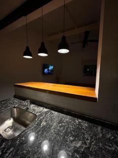 Disfruta casa de bosque a metros de AV San martin y minutos del lago - 2