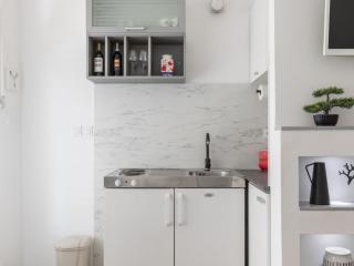 Apartment Studio im Erdgeschoss- beim berühmten Znjan-Strand by Interhome - 3