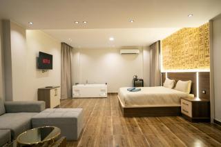 pyra pyramids inn - 8