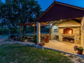 Holiday Home Villa Podrugovi Dvori mit Pool by Interhome - 9