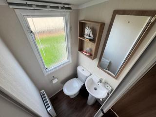 The Pilots Lodge sleeps 6 - 5