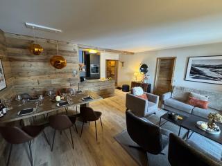 Spacious ski-in ski-out renovated apartment 4-6 pax, 161 Sources de Marie Arc 1950 - 0