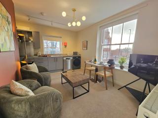 Contemporary first-floor apartment close to town - Pass the Keys - 9