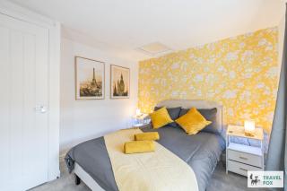 Cheadle Cottage - Hot Tub and Pool Table! - 7