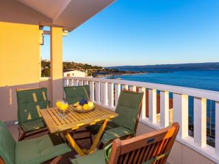 Apartment Wohnung in Dugi Rat mit Großer Terrasse by Interhome - 9